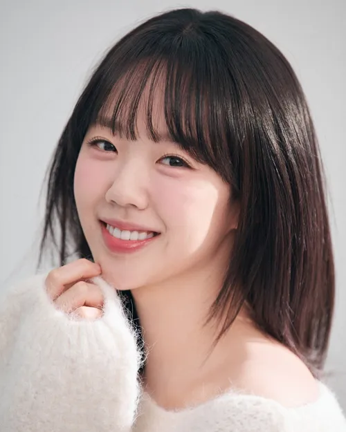 파일:지예은 사진.jpg