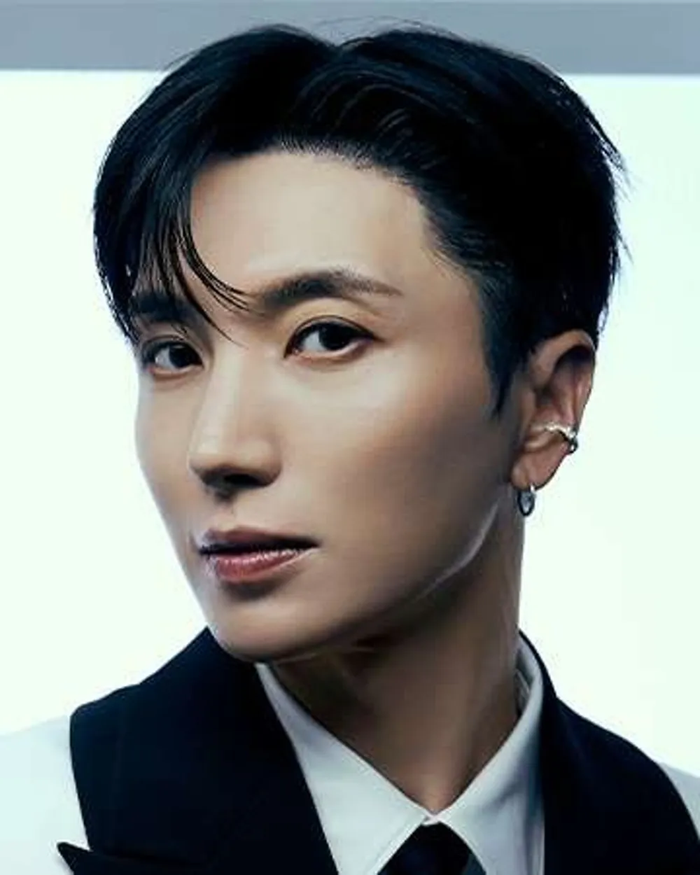 파일:슈퍼주니어 이특 사진.jpg