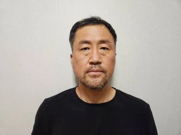 파일:윤정우 사진.jpg