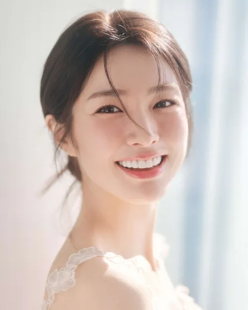 파일:안하영 사진.jpg