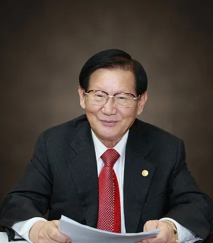 파일:이만희 사진.webp