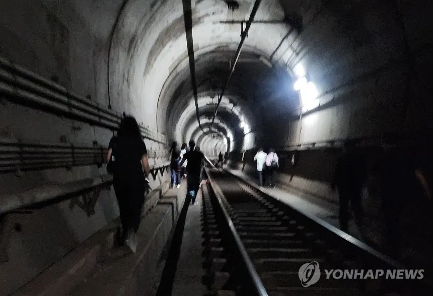 파일:서울 지하철 5호선 방화 사건.jpg