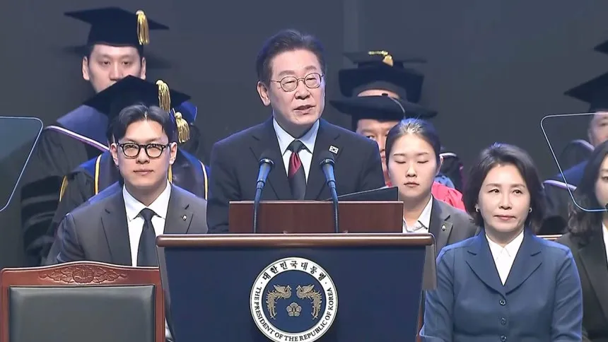 파일:한국과학기술원/졸업식 이재명 대통령의 축사 모습 2026년.jpg