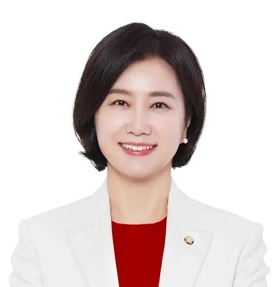 파일:허은아 사진.jpg