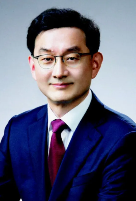 파일:윤창렬 사진.jpg